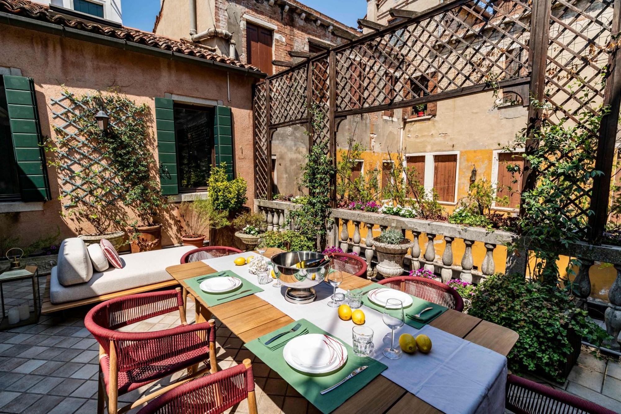 San Barnaba Palace R&R เวนิส ภายนอก รูปภาพ