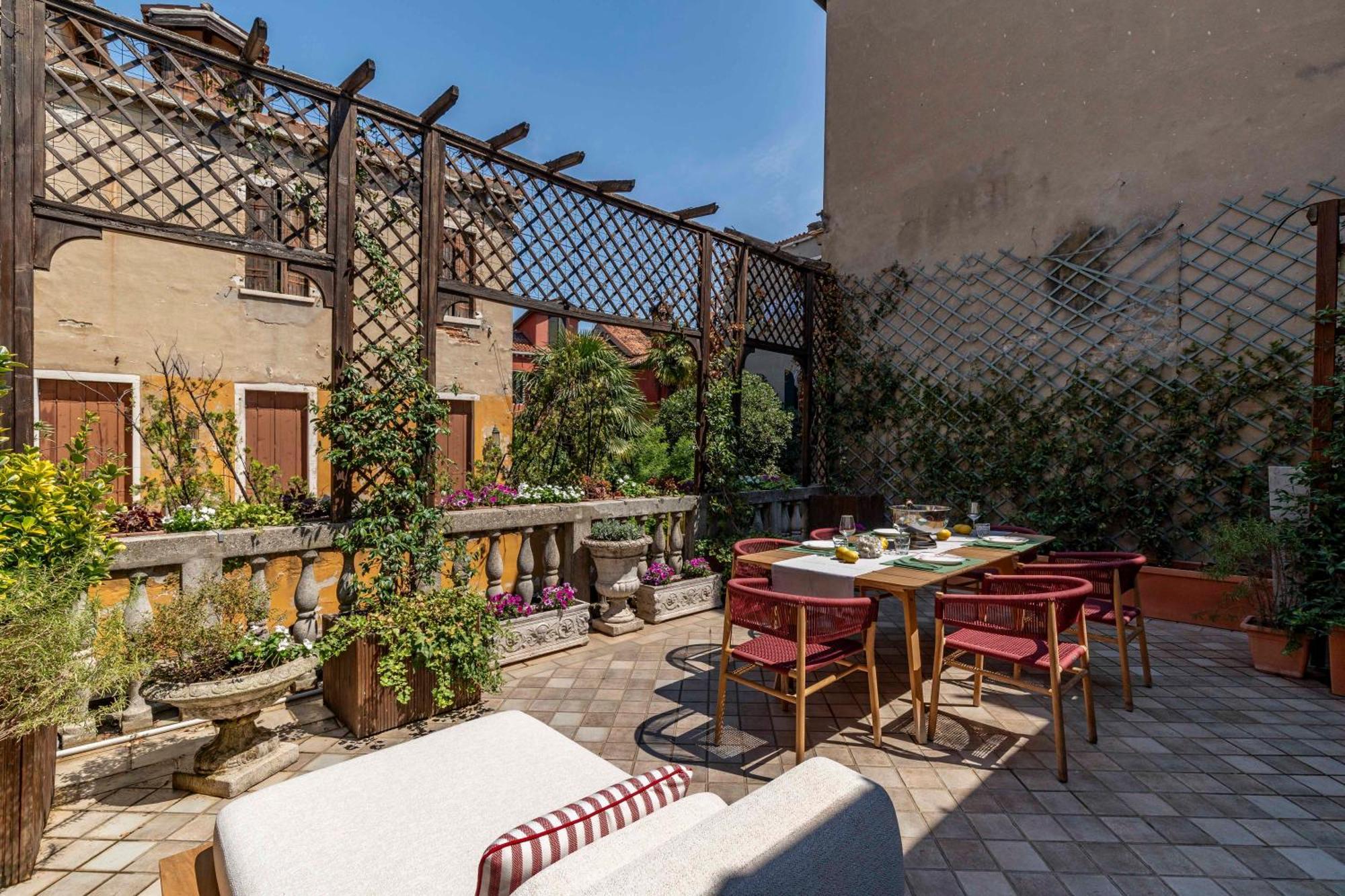 San Barnaba Palace R&R เวนิส ภายนอก รูปภาพ